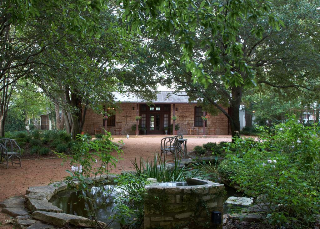 Hoffman Haus Bed & Breakfast Fredericksburg Eksteriør bilde
