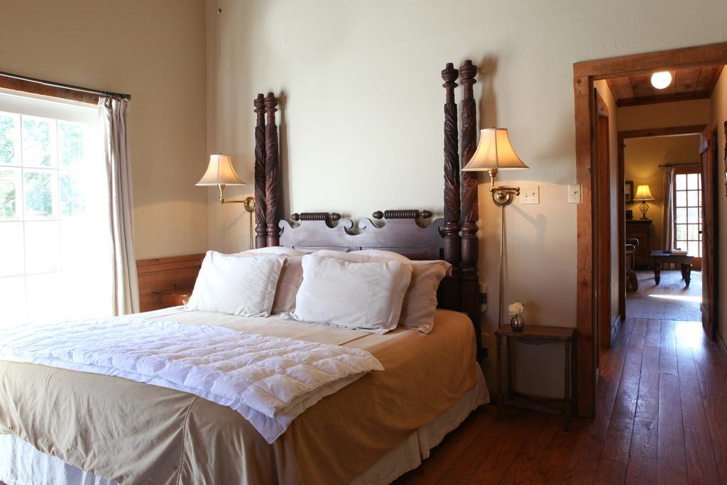 Hoffman Haus Bed & Breakfast Fredericksburg Eksteriør bilde