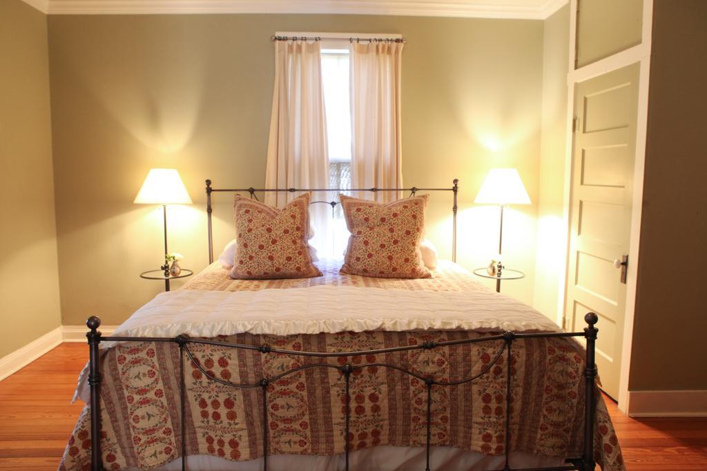 Hoffman Haus Bed & Breakfast Fredericksburg Eksteriør bilde