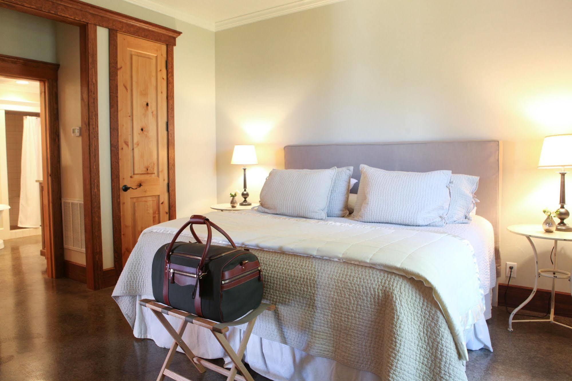 Hoffman Haus Bed & Breakfast Fredericksburg Eksteriør bilde